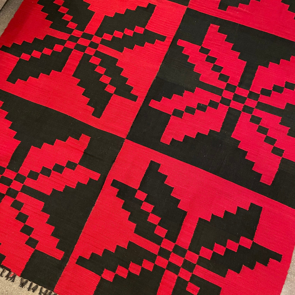 5’5” x 10’ Turkish Kilim Rug