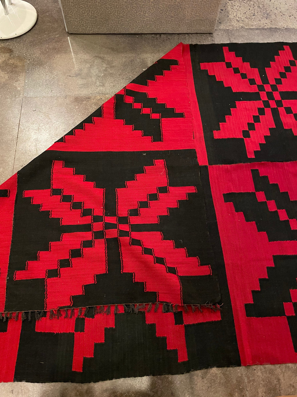 5’5” x 10’ Turkish Kilim Rug