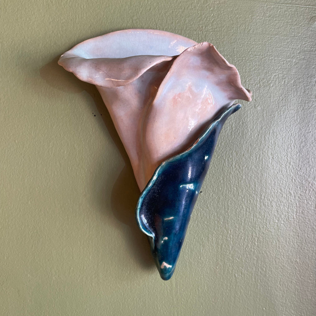 1940's Ceramic Lily Wall Pocket