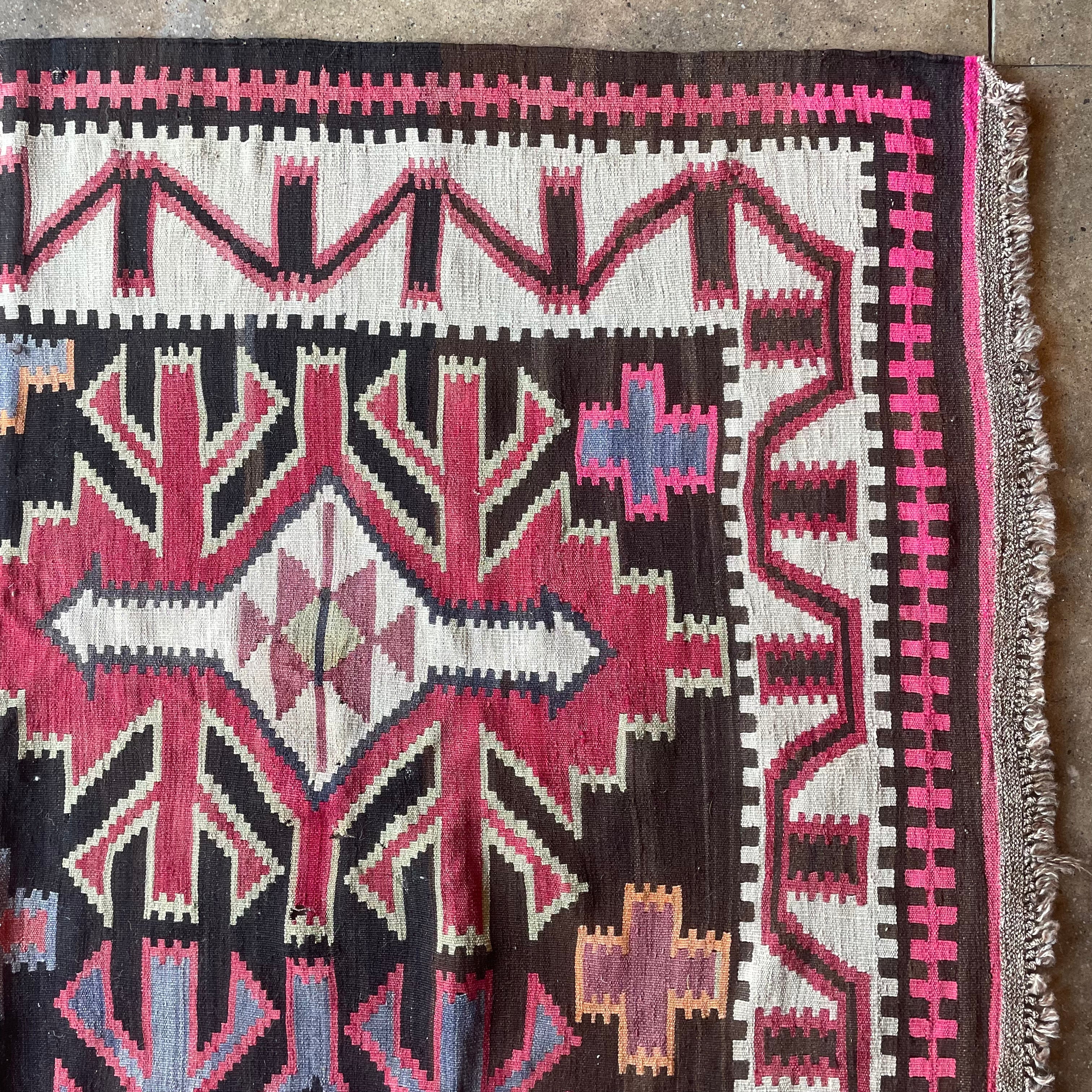 Vintage Kuba Kilim Rug - 6'7" x 10'10"