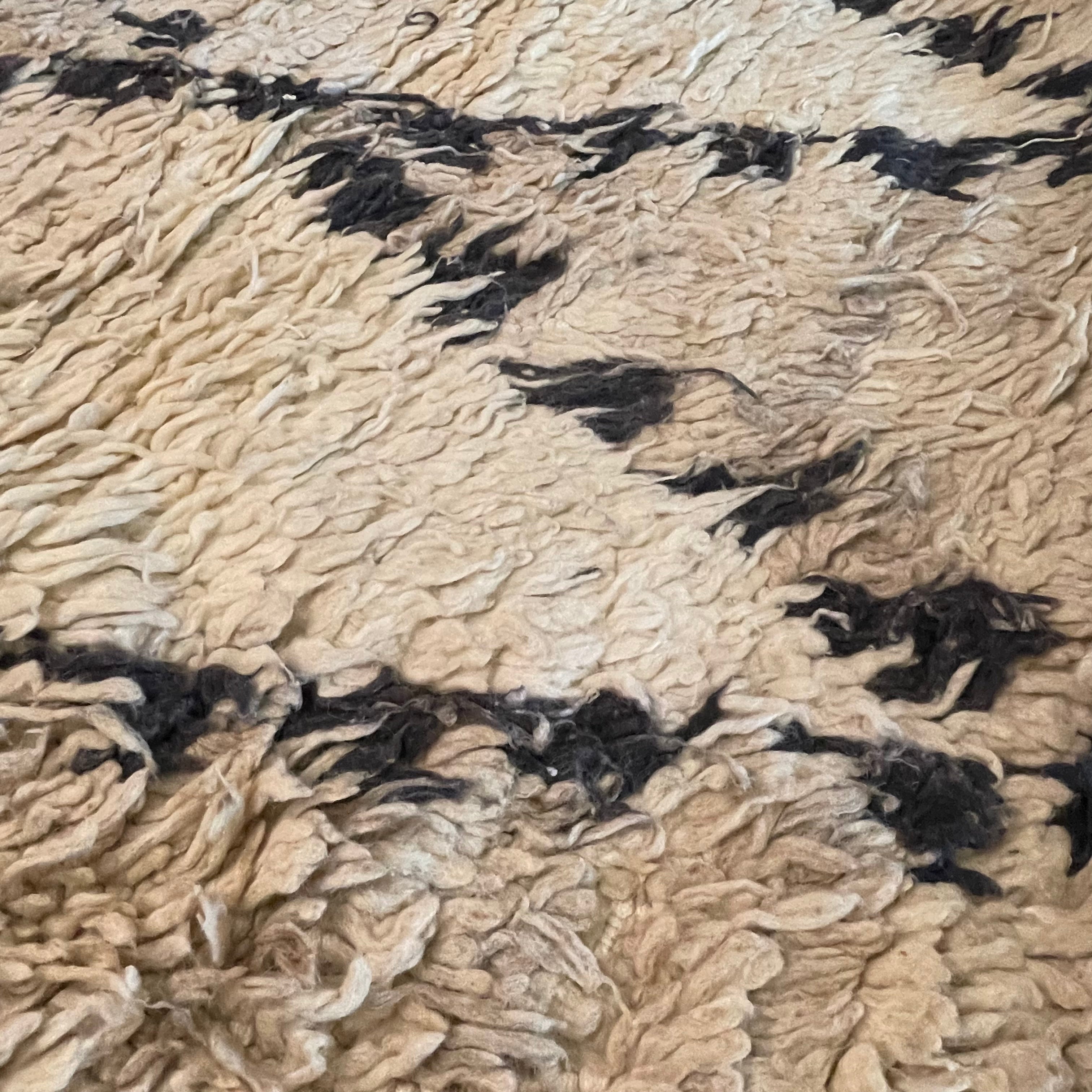 Vintage Moroccan Berber Rug - 6' x 9'7"