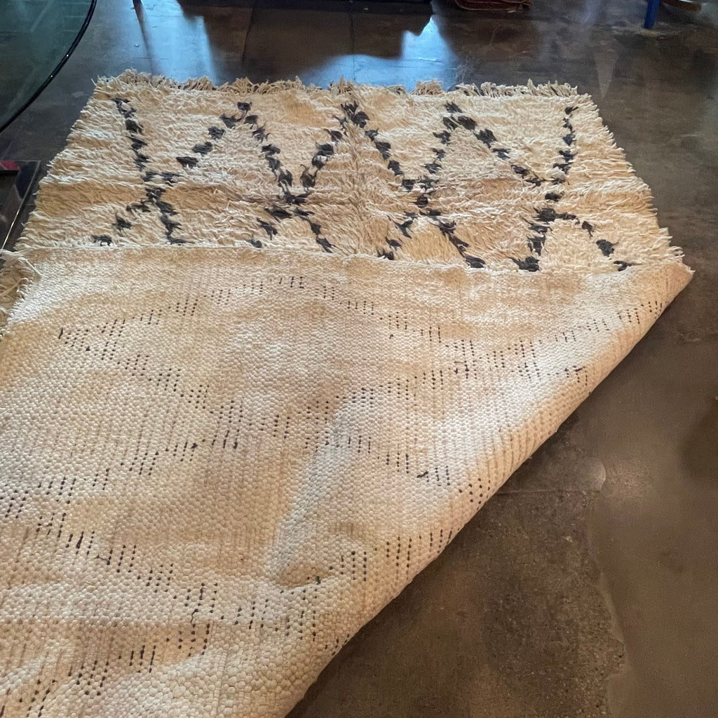Vintage Moroccan Berber Rug - 6' x 9'7"